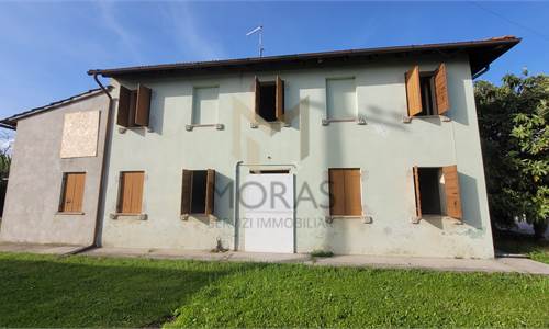 Casa singola In Vendita a Porcia